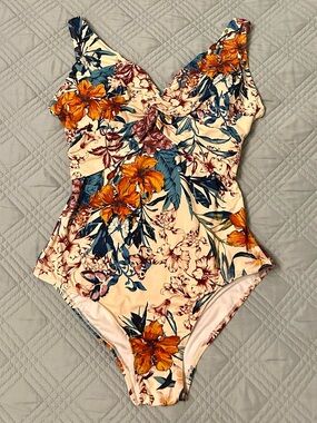 As Rose Rich Women’s Floral One-Piece Swimsuit, Size Medium